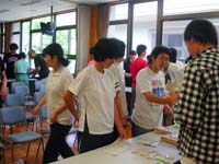 舞鶴支援学校高等部 職業訓練の製品販売や製作実演 生徒たちが接遇学習 9月7、8日に京都大丸で成果発表【舞鶴】