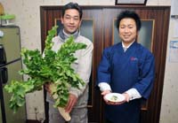 漬け物日本一とるぞ！！ 「あっさり漬食品工業」佐波賀ダイコン使って 2月22日、千葉市内で開催　Ｔ―1グランプリに出場 関西ブロックで最高金賞受賞　生産農家の思いと共に【舞鶴】