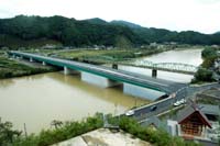 「大川橋」新橋開通記念ふるさと加佐ロードレース 11月22日、ランナーたちがレースで渡り初め 【舞鶴】