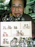 カメラ店経営の奥雲さん 精巧な自転車のミニチュア模型づくり 【舞鶴のニュース】