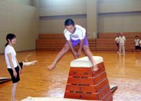 今年から新たに体操教室スタート 市教委が夏休みジュニアスポーツ教室【舞鶴】