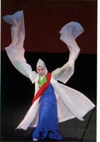 浮島丸事件、追悼集会で慰霊の舞 8月24日に韓国出身の伝統舞踊家・金一志さん【舞鶴】