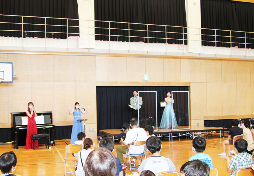 舞鶴支援学校<br>プロのオペラ歌手が訪問<br>児童らと豊かなひと時